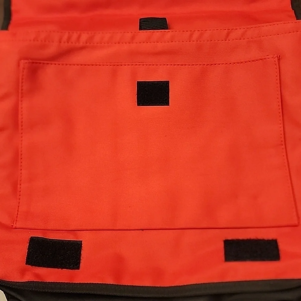 collegiate licensed product nwt ole