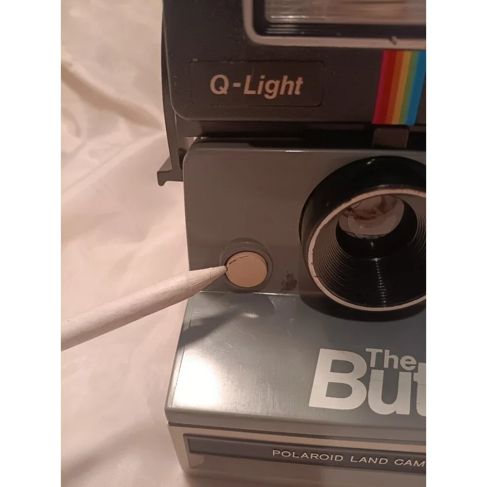 Polaroid vintage button