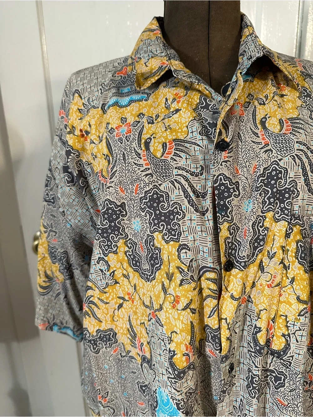 Vintage brand men