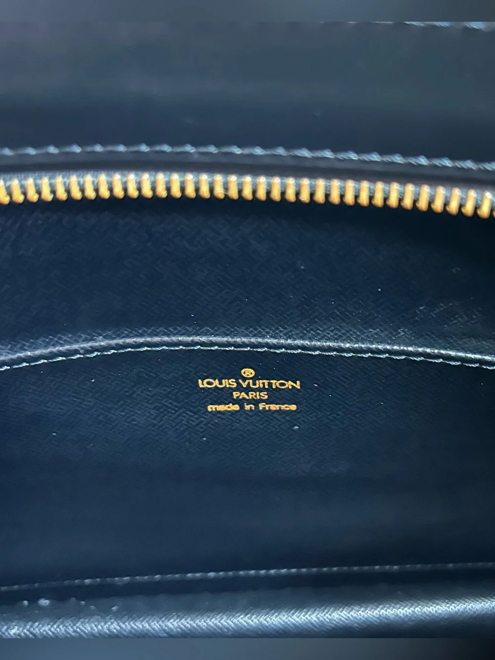 Louis Vuitton listing description