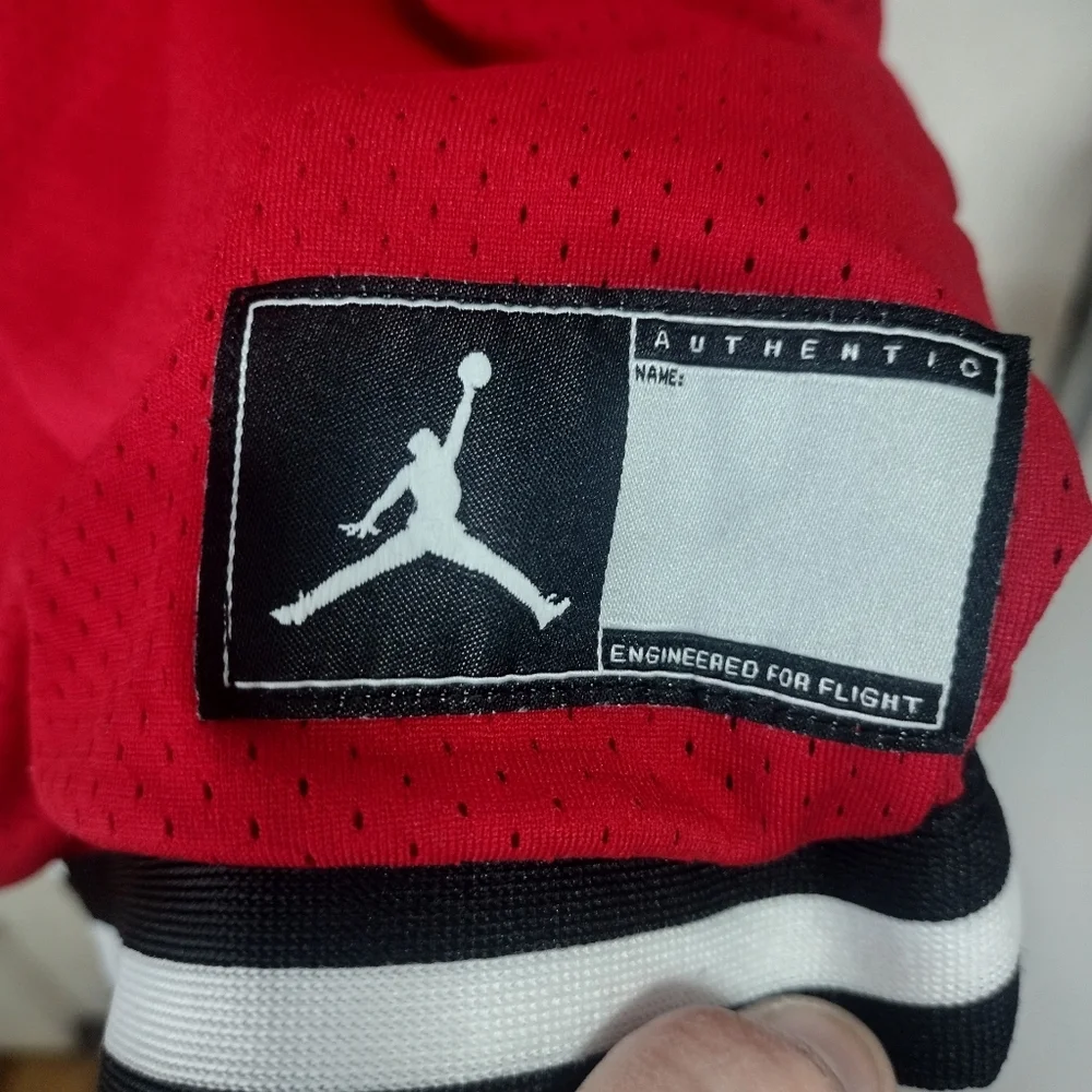 Girls Jordan Red Jersey Shift Dress With Pockets Size Medium