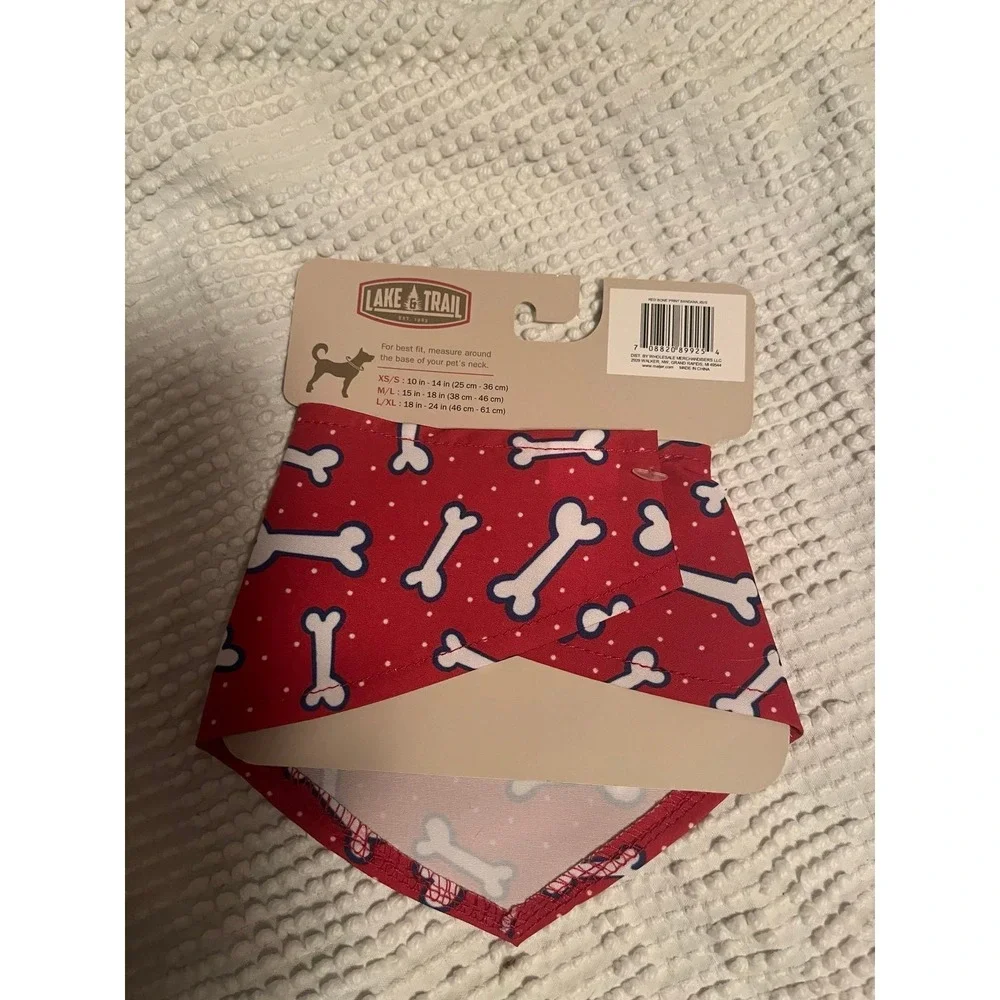 Dog bandana‎