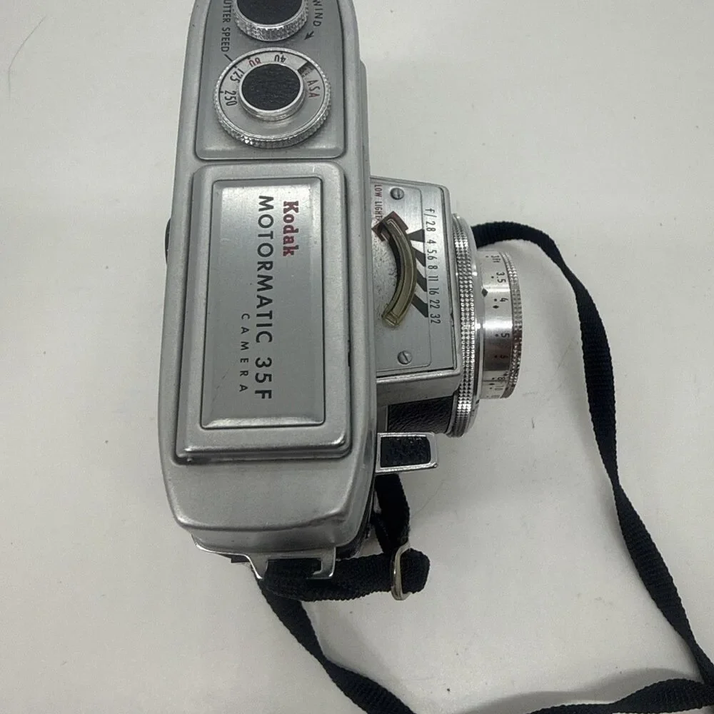 Kodak Motormatic 35R4 Vintage 1965 35mm Film Camera Untested