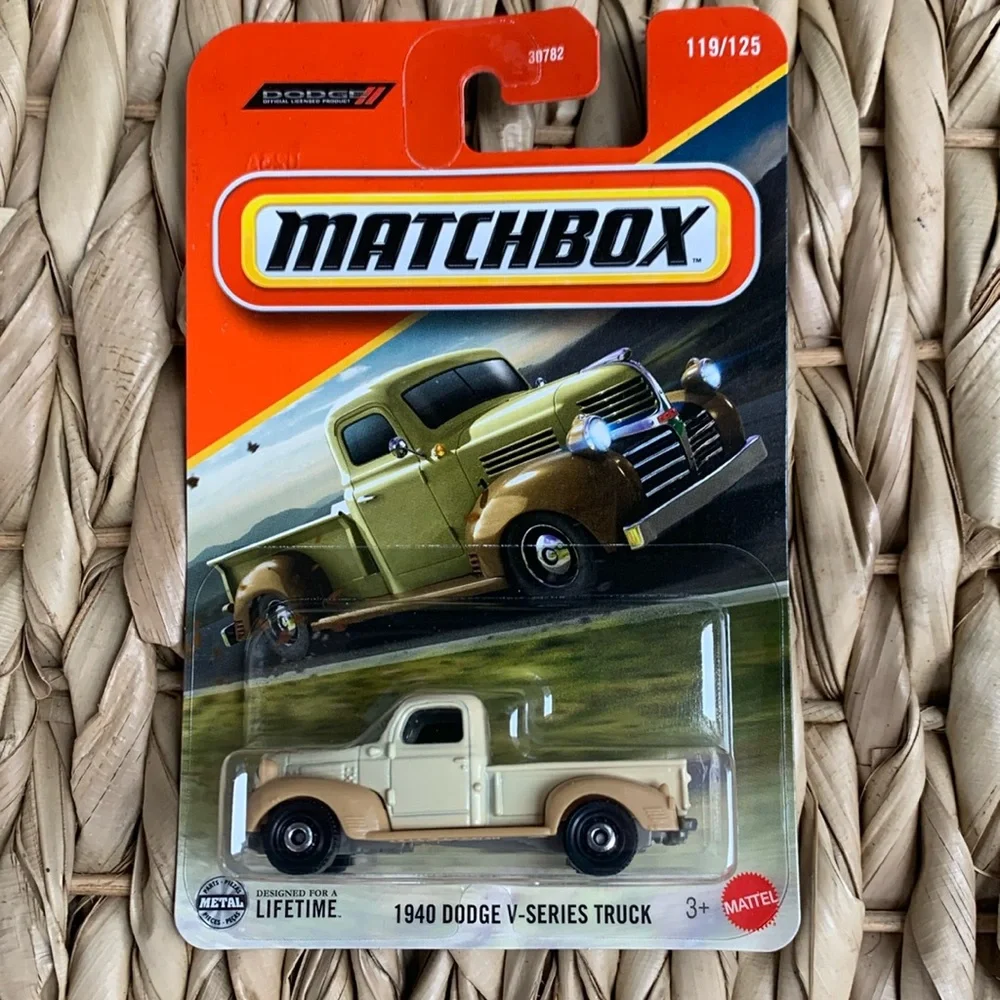 1940 Dodge V Series Truck Matchbox MB Mattel Flare Side 🆕