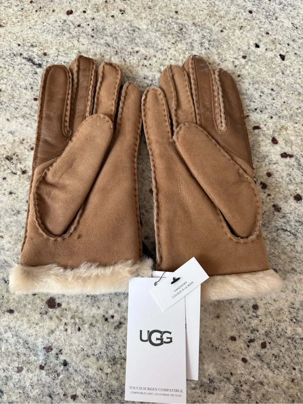 UGG these hand