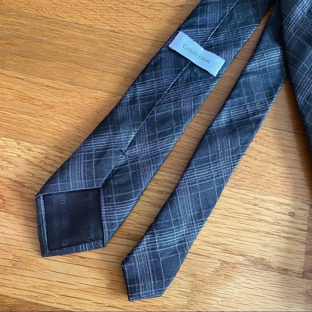 Calvin Klein euc color