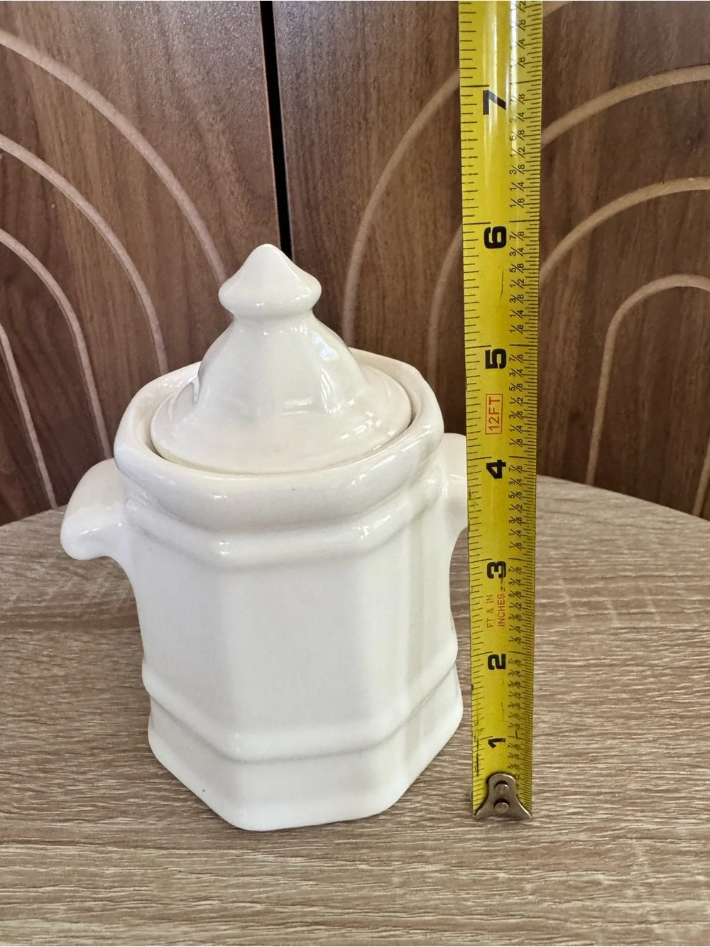 Pfaltzgraff White Heritage Ceramic Lidded Sugar Jar