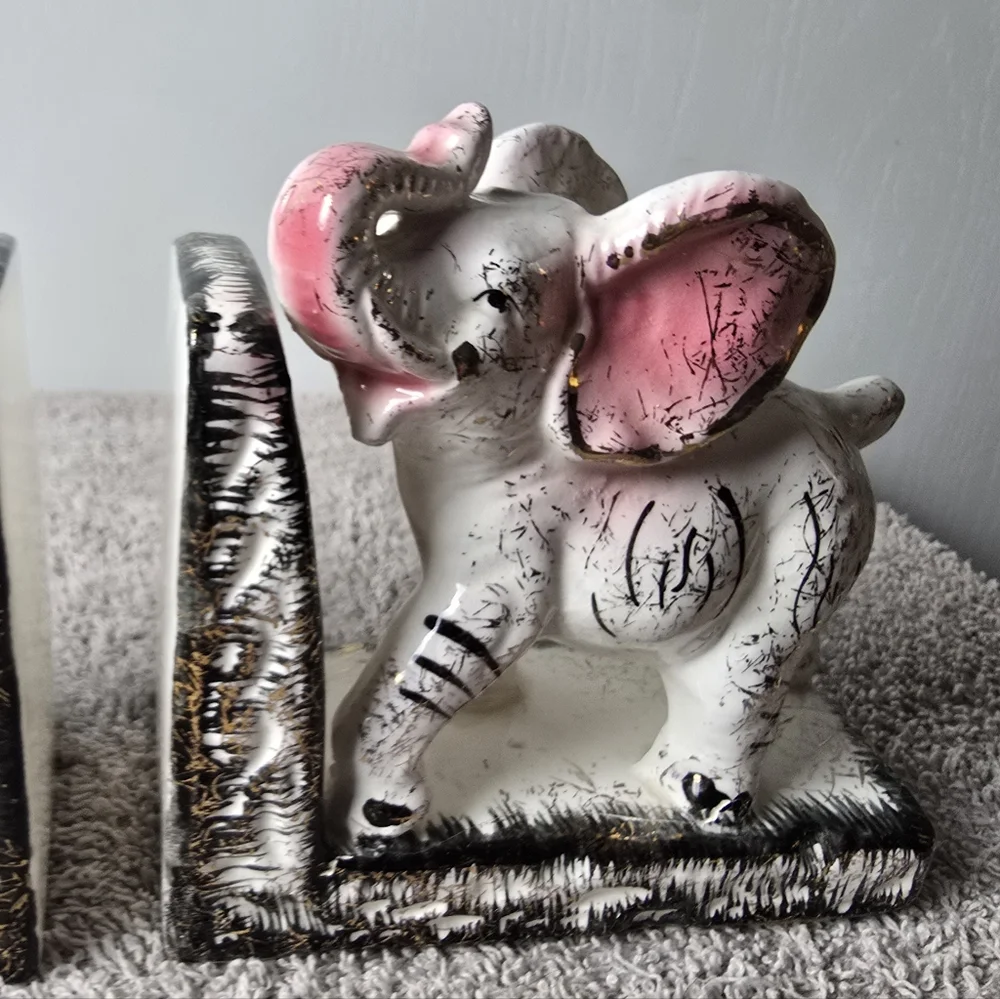 Retro Mid Century Hand Painted Elephant Bookends With Trunks Up