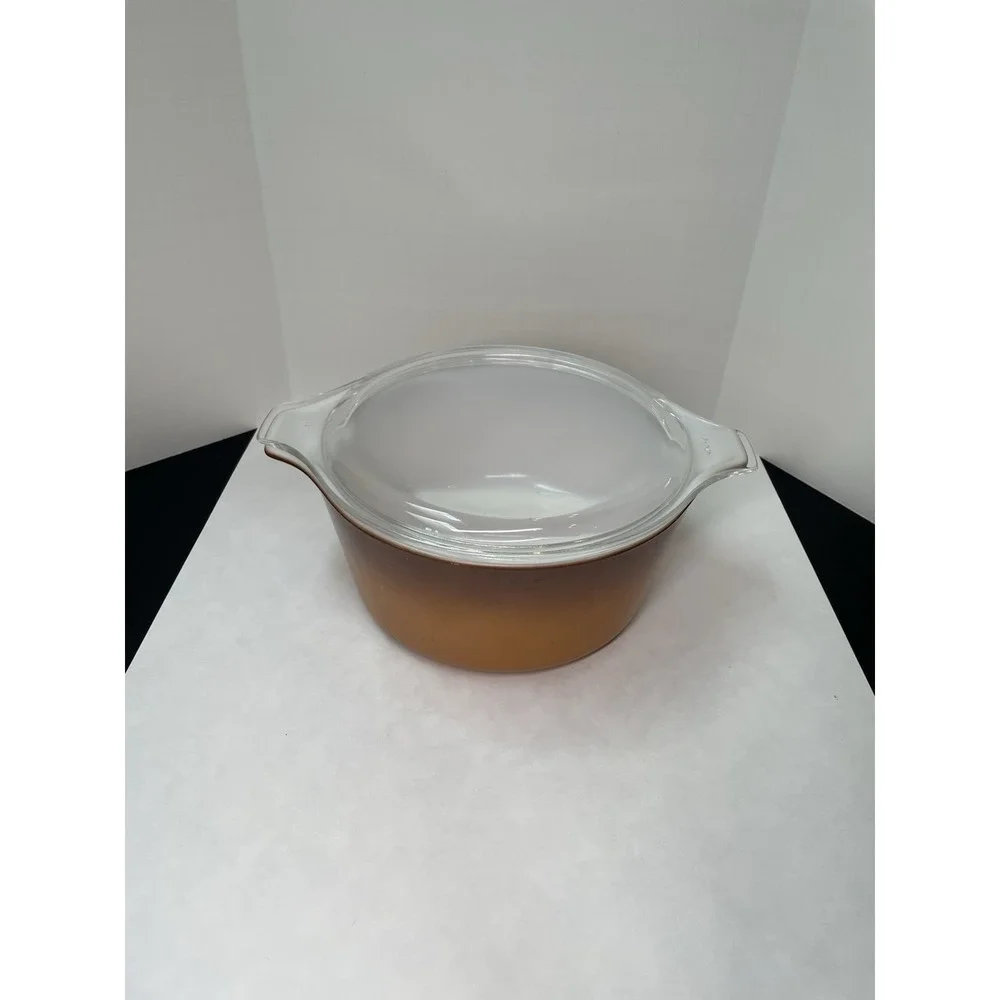 Vintage 1974 Pyrex 1.5 qt Casserole Dish with Lid Old Orchard Brown Butterscotch