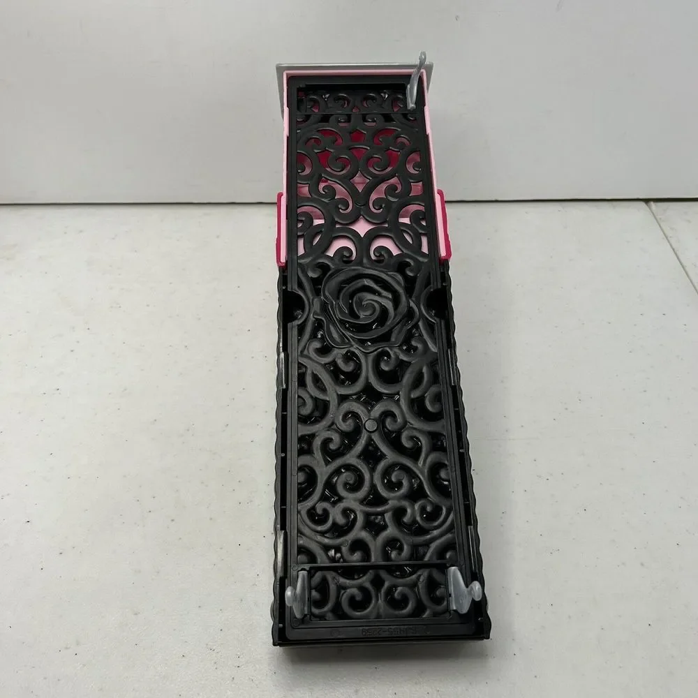 Barbie Doll Pink Gray Black Briar Beauty Thronecoming Bed Furniture Missing‎ Leg