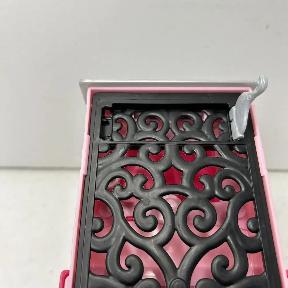 Barbie Doll Pink Gray Black Briar Beauty Thronecoming Bed Furniture Missing‎ Leg
