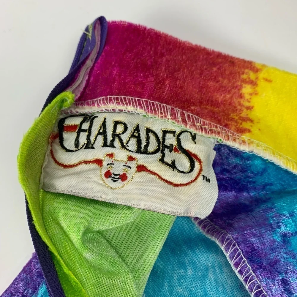 Charades keyhole play