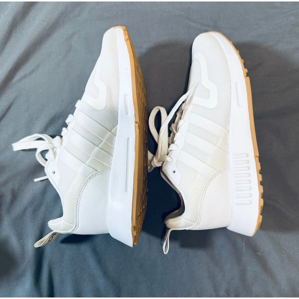 Adidas Originals Multix Athletic Sneakers Kid Size 4 Cloud White Tie‎ Neutral