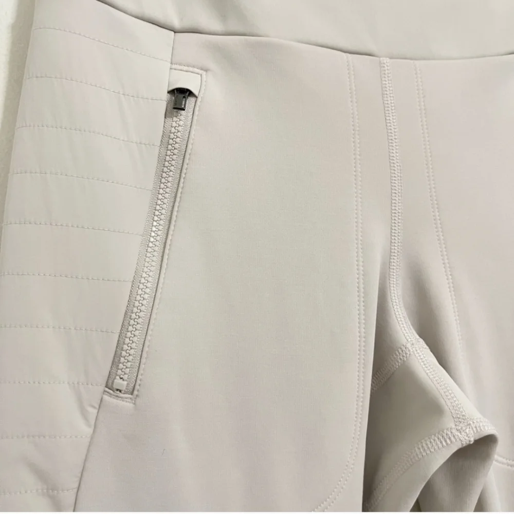 Athleta peak hybrid