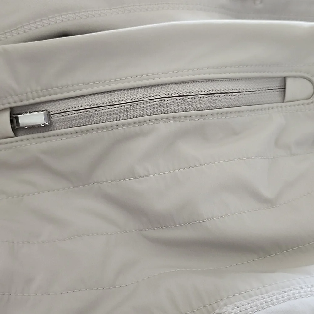 Athleta peak hybrid