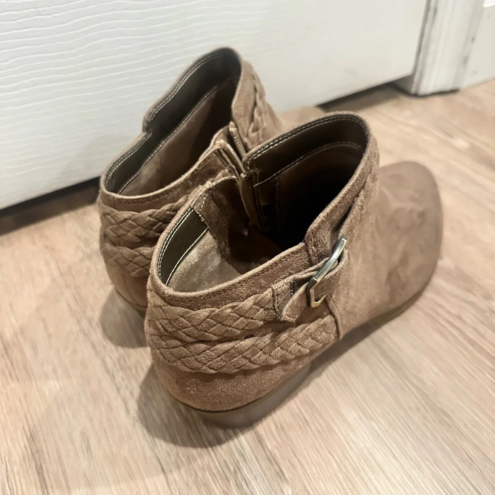 Life Stride chic ankle