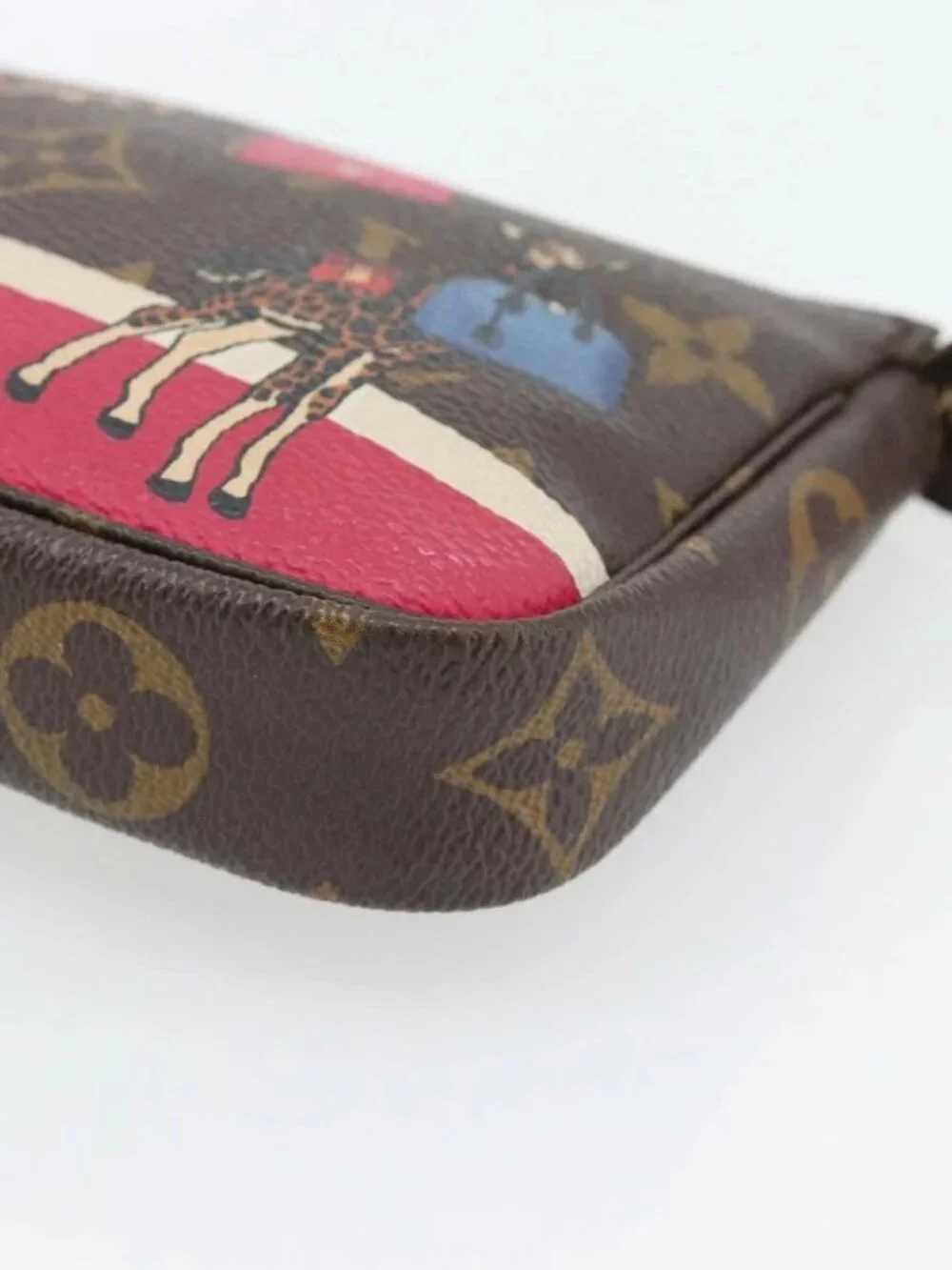 LOUIS VUITTON Monogram Giraffe Mini Pochette Pouch M62087 LV Auth 181445V