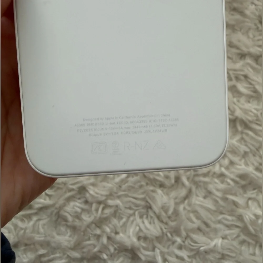 Apple like new