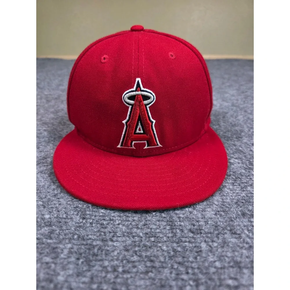Los Angeles Angels New Era 59FIFTY Fitted Hat Mens 7 1/4 Red MLB On-Field Cap