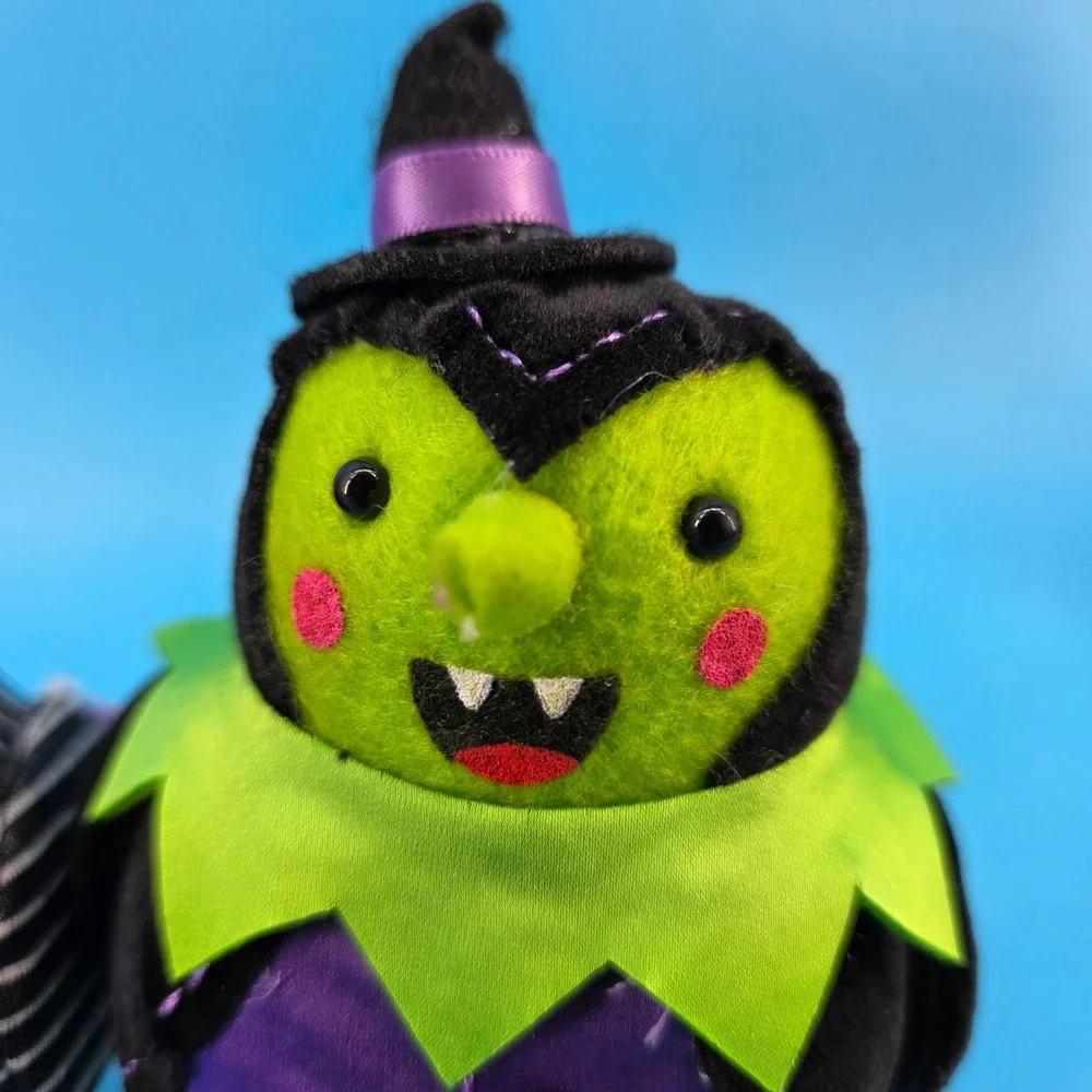Target Hyde & EEK Halloween Birds Gourdon, Pawson, Spellma Featherly Friends
