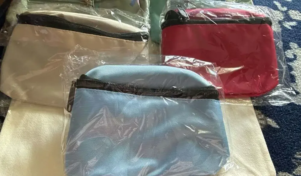 Set of 5 Assorted Multi-Color Zippered Pouch Bags