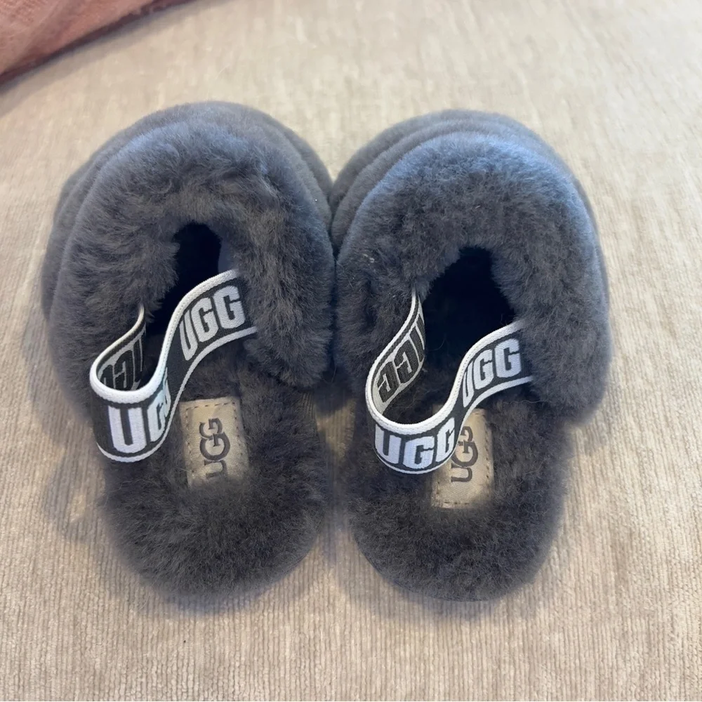 UGG kids indoor