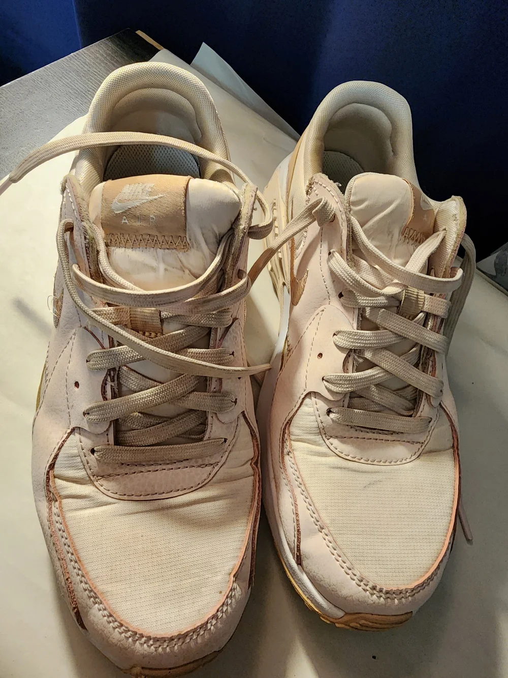 Nike light beige
