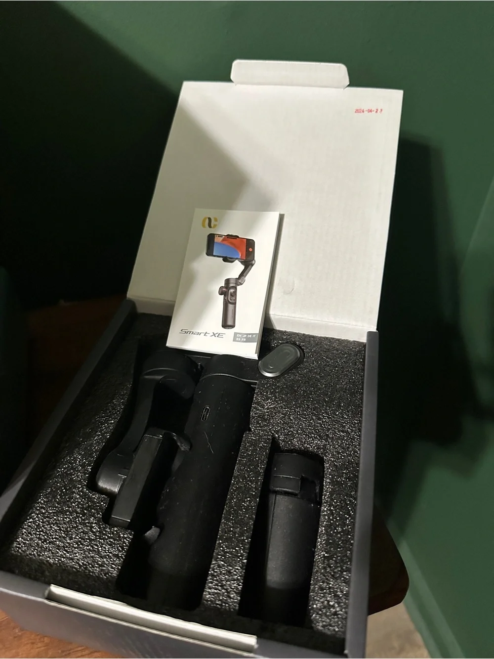 Smart XE 3-Axis Smartphone Gimbal Stabilizer - Black