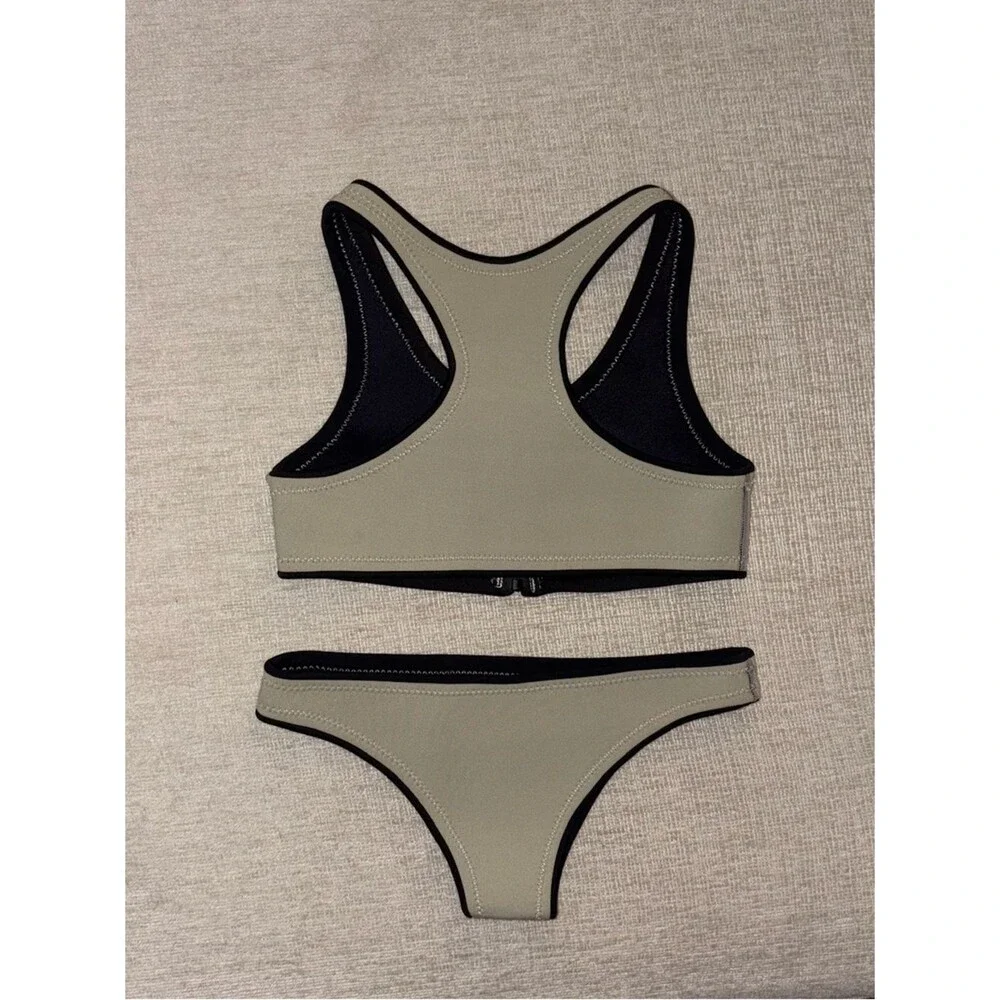 Abysse jenna bikini