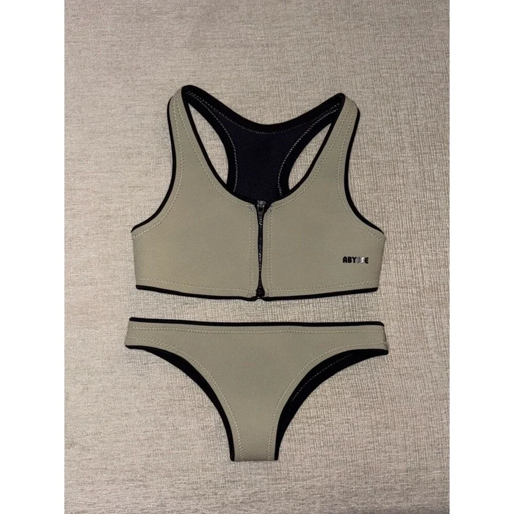 Abysse jenna bikini