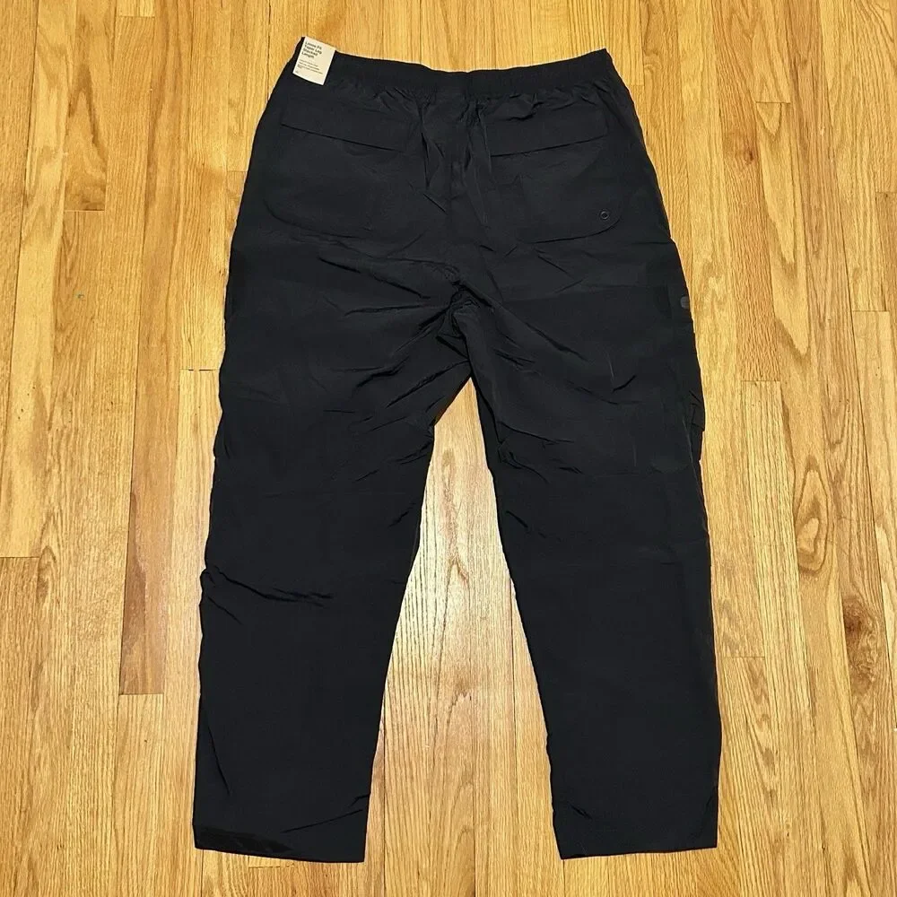 Nike Tech Woven Men’s Size XL-Tall Black Lifestyle Cargo Pants