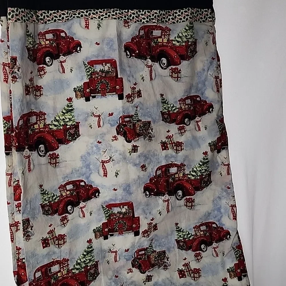Set Of 2 Red Truck & Snowman Holly Trimmed Pillowcases