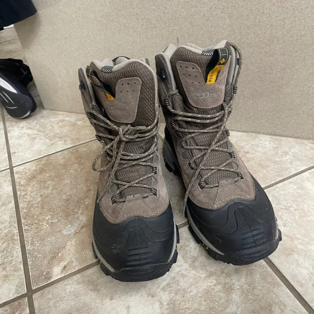 Columbia Bugaboot Plus III Omni-Heat Waterproof Winter Boots EUC Mens 11.5
