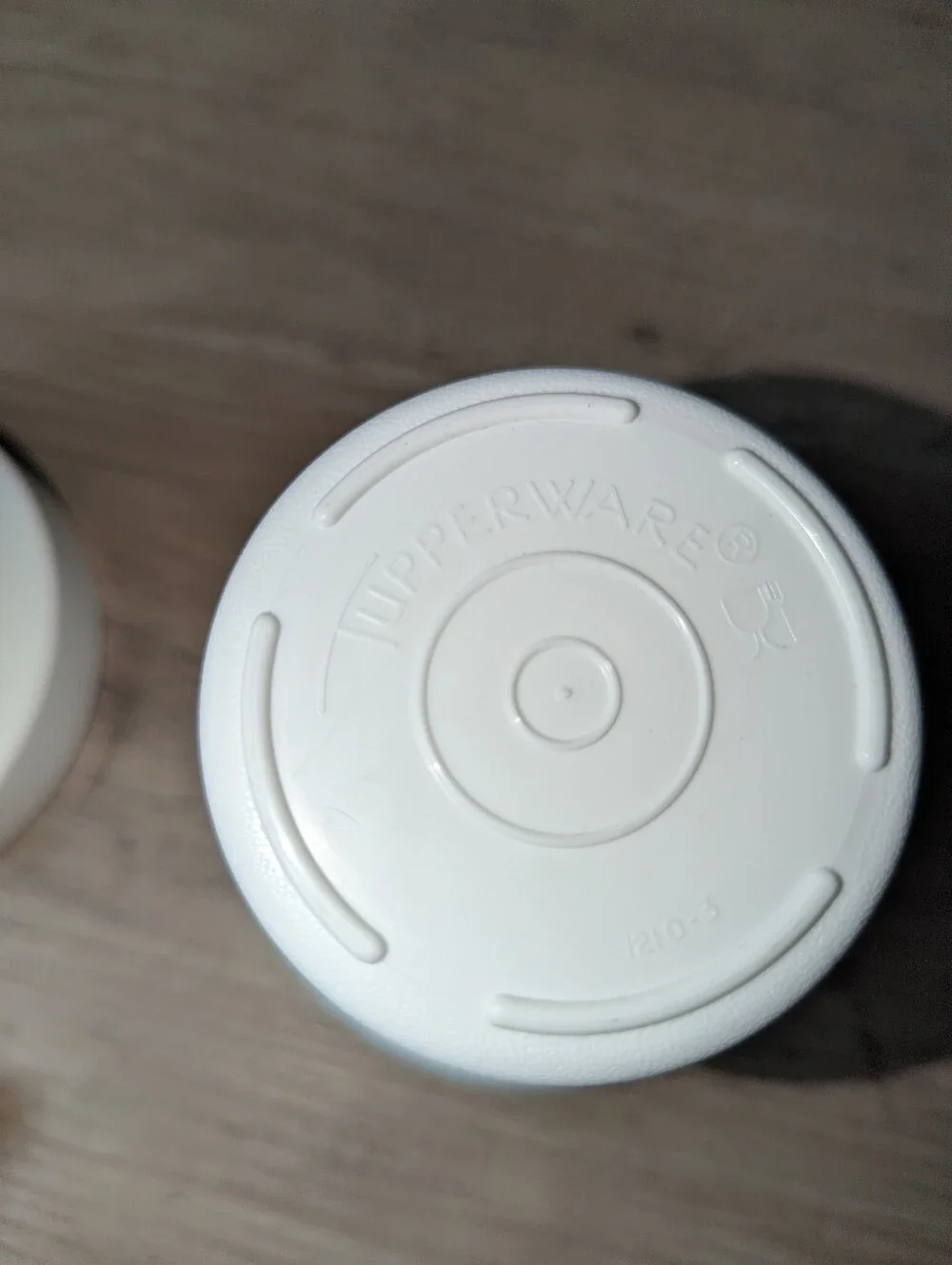 Tupperware creamer sugar
