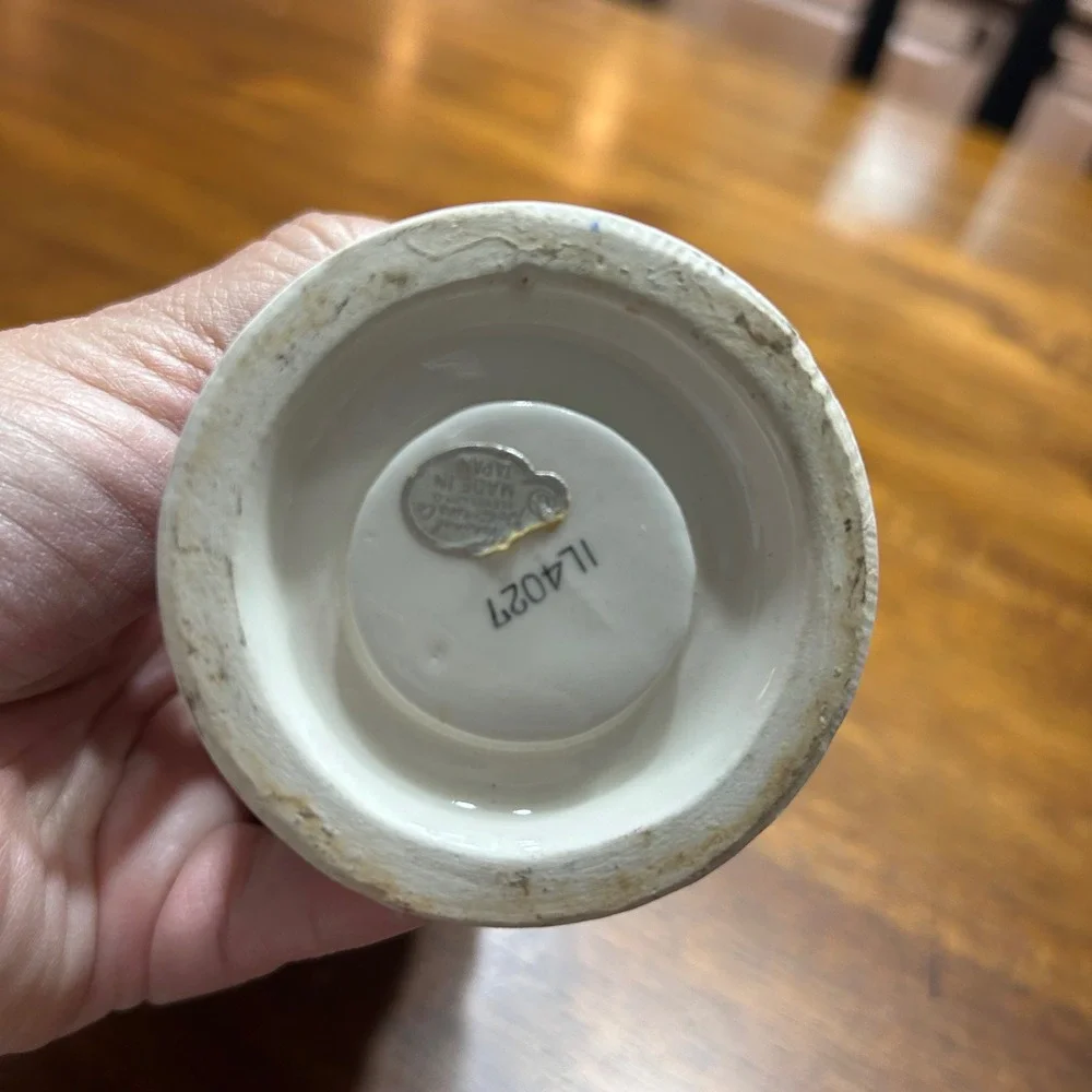 N/A vintage ceramic