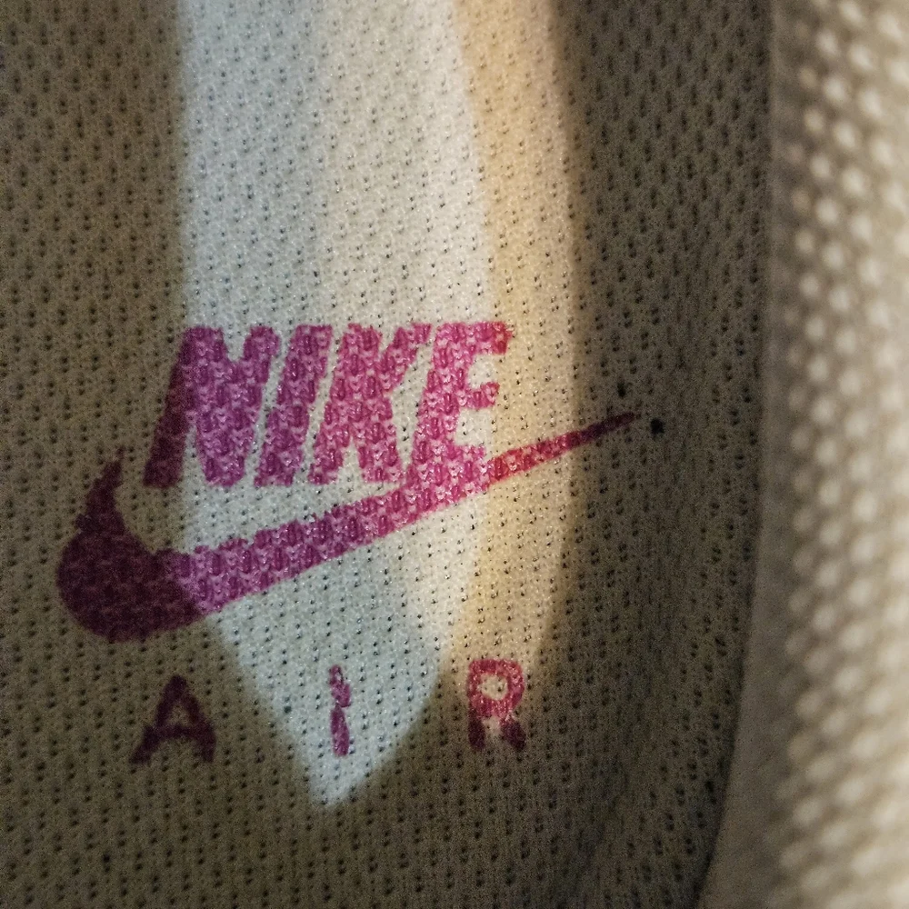 Nike shoes youth