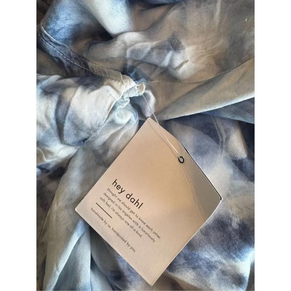 Bella Dahl experience signature