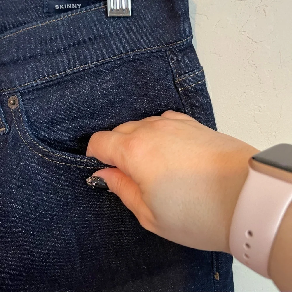 J. Crew Factory features stretch