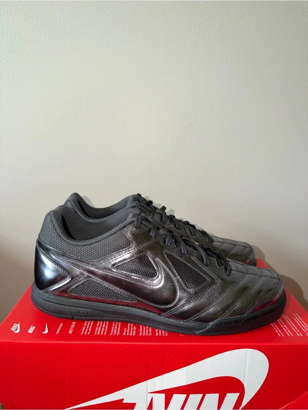 Nike Gato LV8 Anthracite Black IB3566-002 Men’s Size 10.5