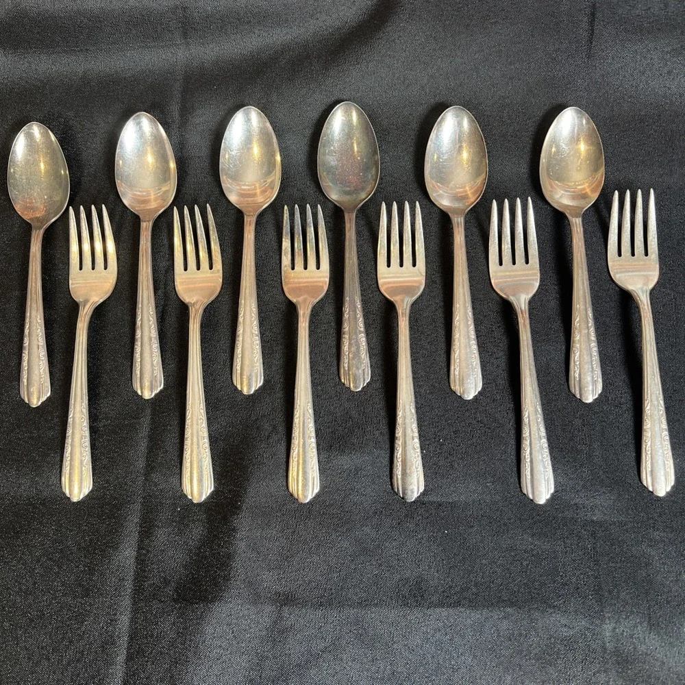 12-Piece Vintage‎ Marathon 1941 Thalia Silverplate Salad Forks & Teaspoons