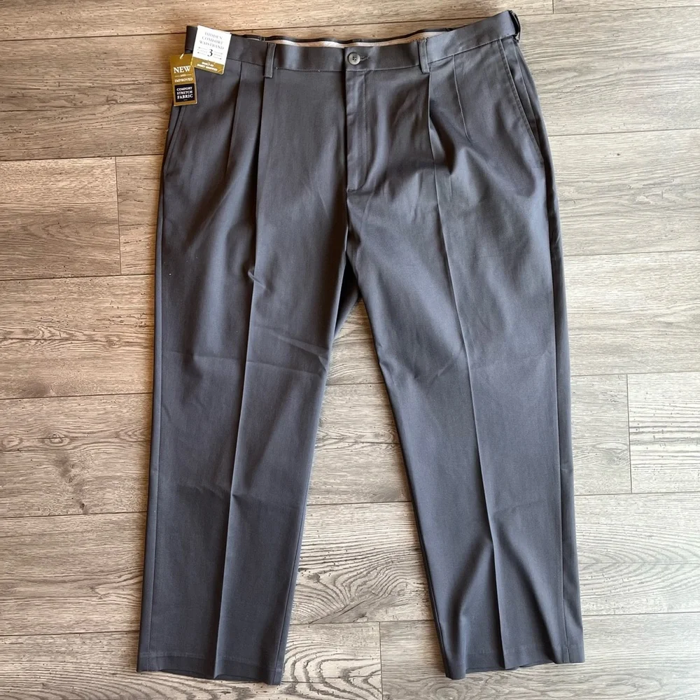 Haggar Men’s Pleated Classic Fit Dress Pant Slacks Comfort Waistband Gray 42x29