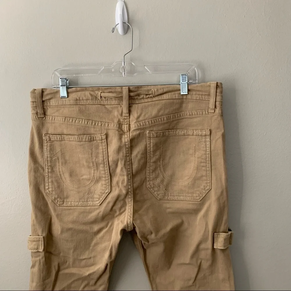 True Religion good b25