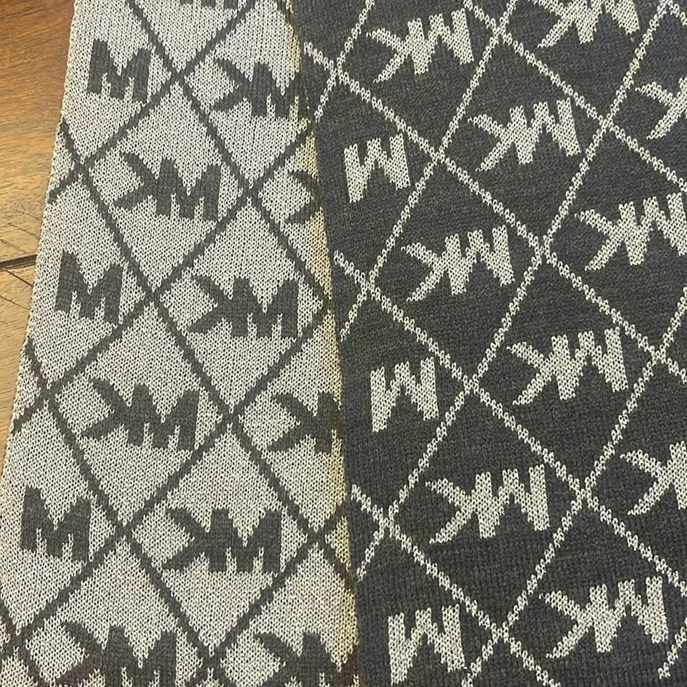 Michael Kors Signature Monogram Knit metallic  Scarf