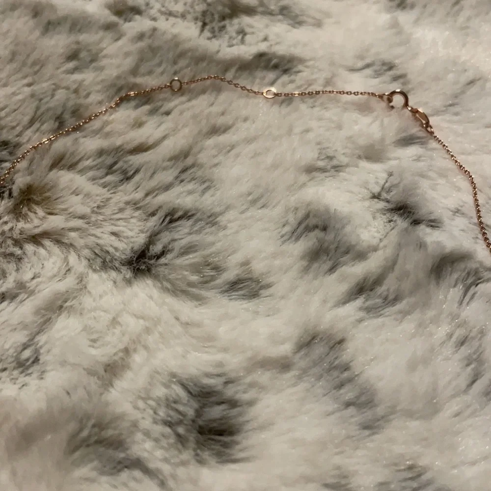 N/A adjustable loops