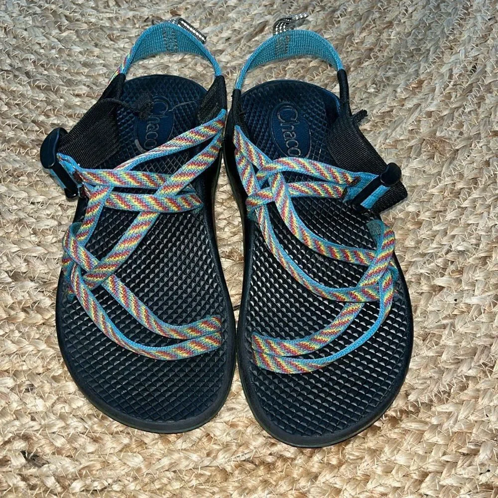 Chaco ZX/2 Classic Sport Rainbow Striped Two Strap Outdoor Hike size 3