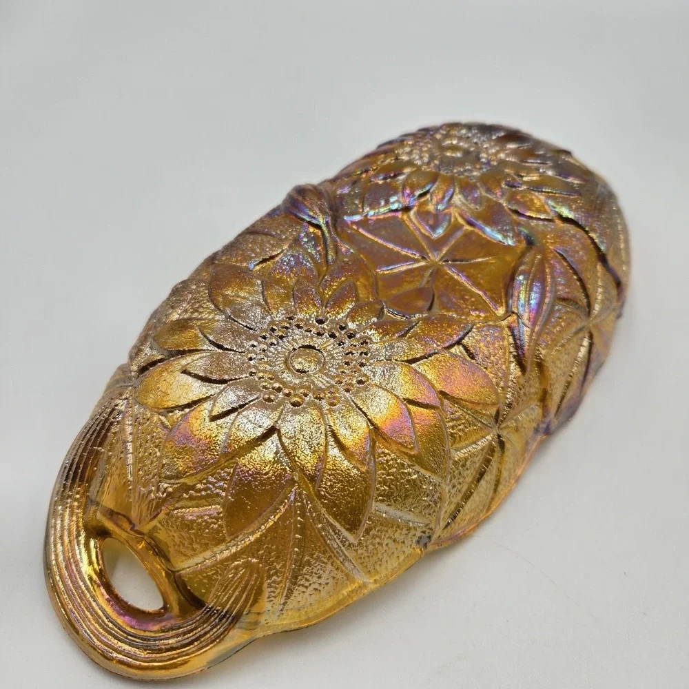 Indiana Glass beautiful dish