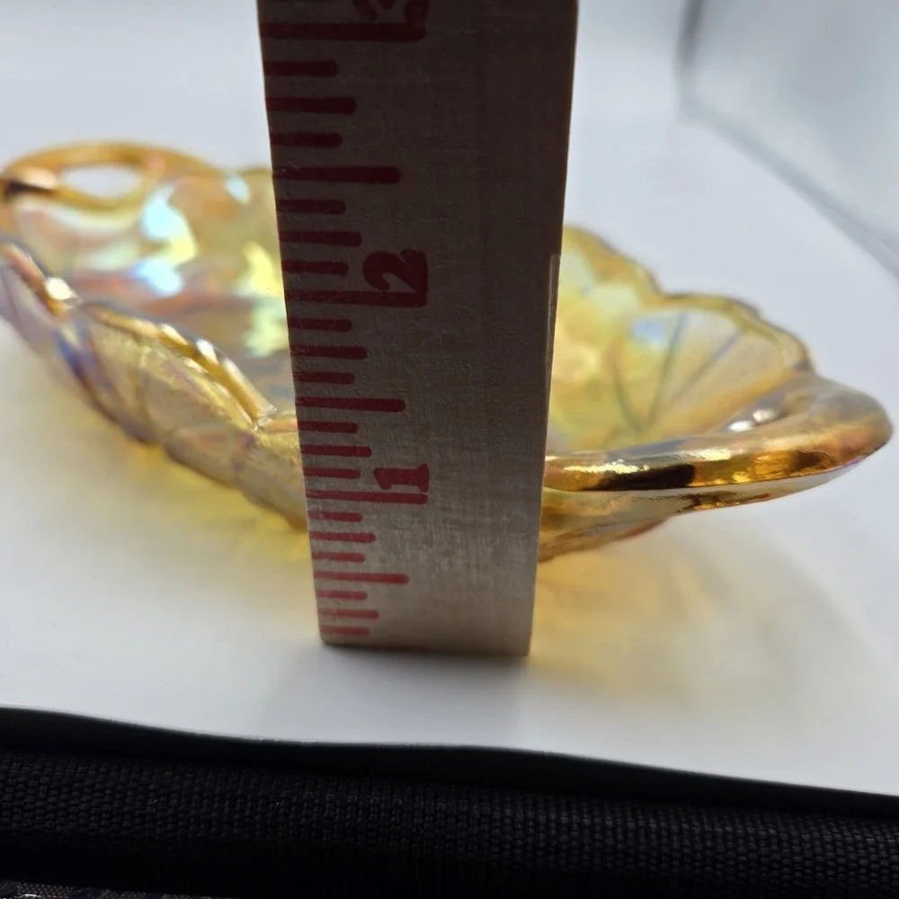 Indiana Glass beautiful dish