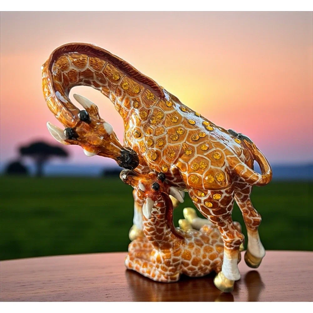 Rucinni Swarovski & Austria Stellux Crystals Giraffe Trinket‎ Jewelry Box Enamel