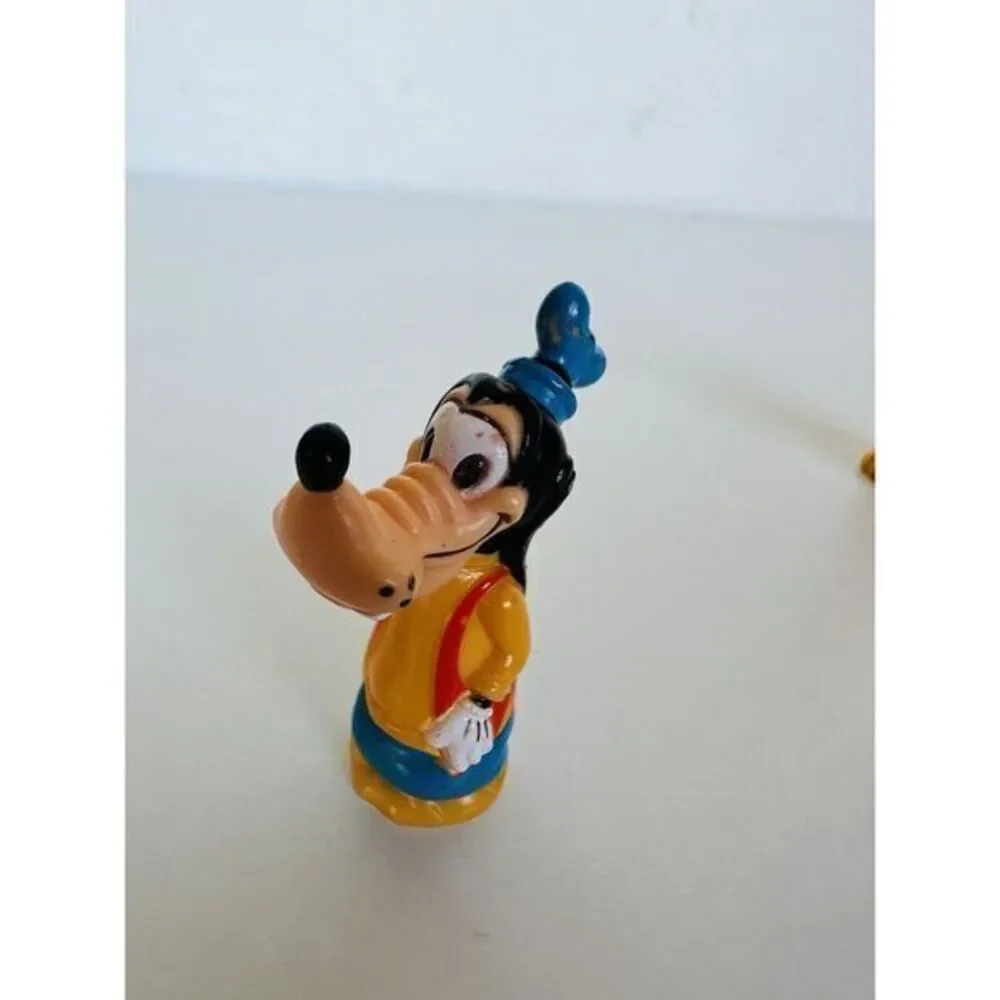 Walt Disney Goofy‎ & Pluto Pencil Topper Plastic Cake Topper 2