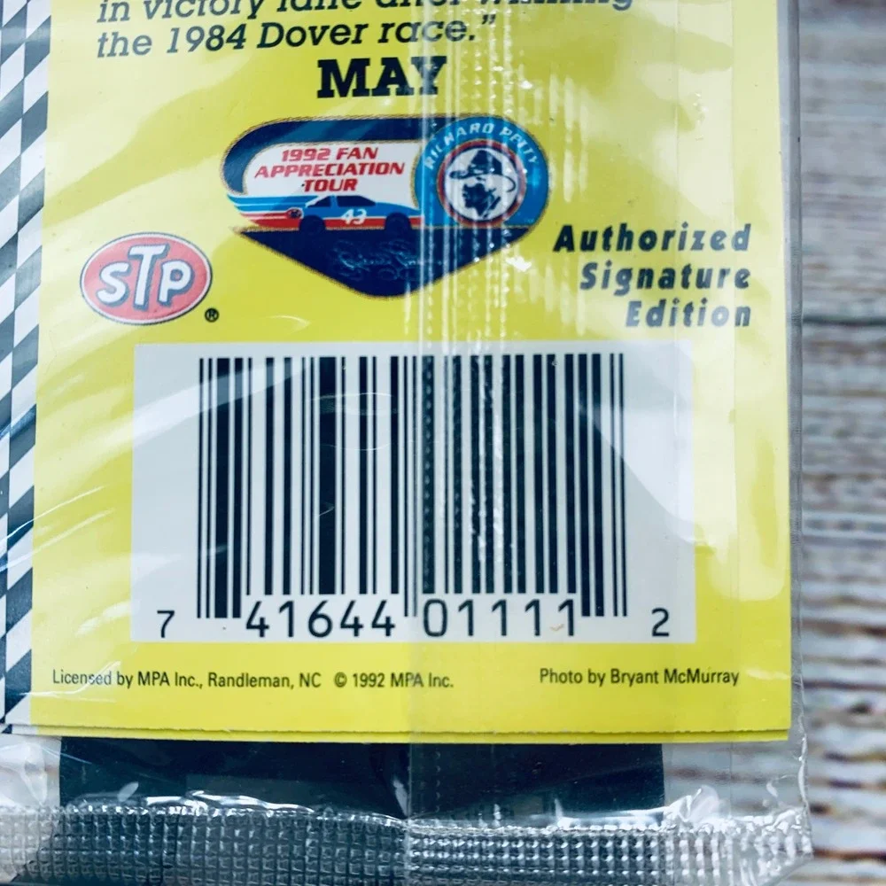 Food Lion Richard Petty 1992 Fan Appreciation Tour‎ Dover DE Pin Sealed